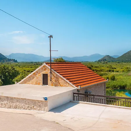 別荘 Kuca Za Odmor Mare *