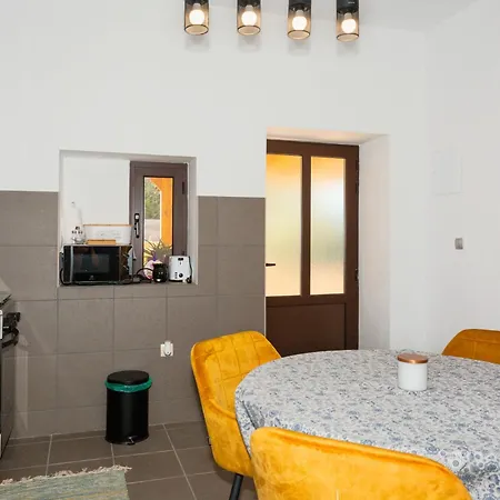 Hébergement de vacances Kuca Za Odmor Mare Desne